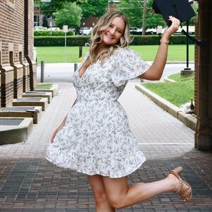 Lulus white and blue floral dress